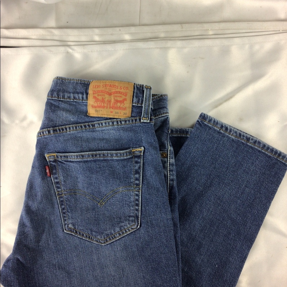LEVI STRAUSS & CO 511 JEANS